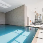 Park Fenomenaal App Met Zwembad En Gym!