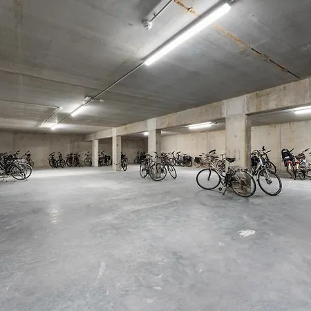 Park Fenomenaal App Met Zwembad En Gym! אוסטנדה